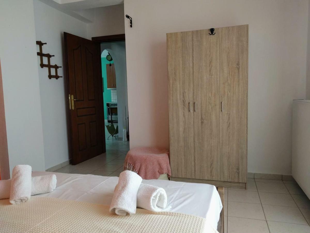 Dimitris Luxury Apartment 克拉默特 外观 照片